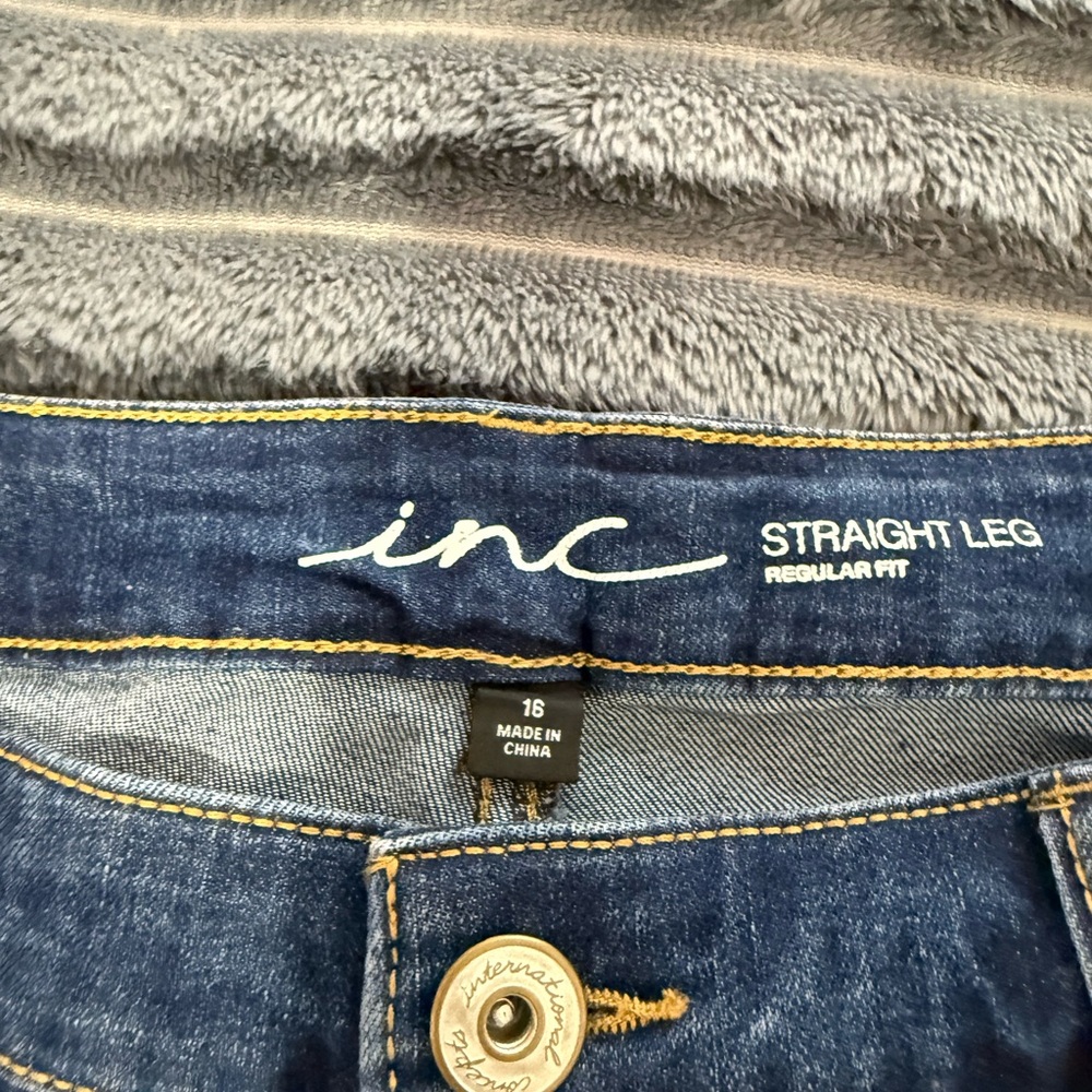 INC International Concepts Blue Frayed Wide Leg Jeans - Picture 5 of 7